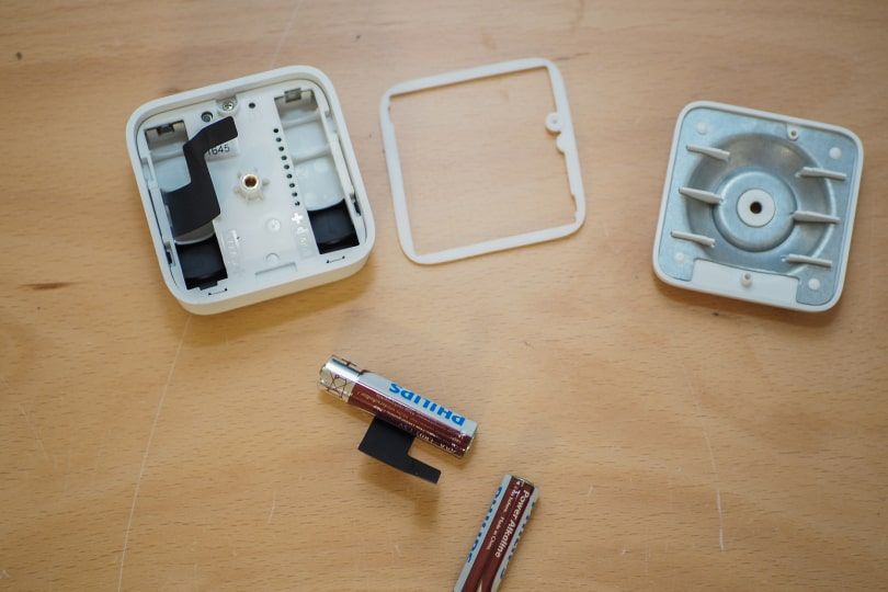 Philips Hue Motion Sensor разбор №1